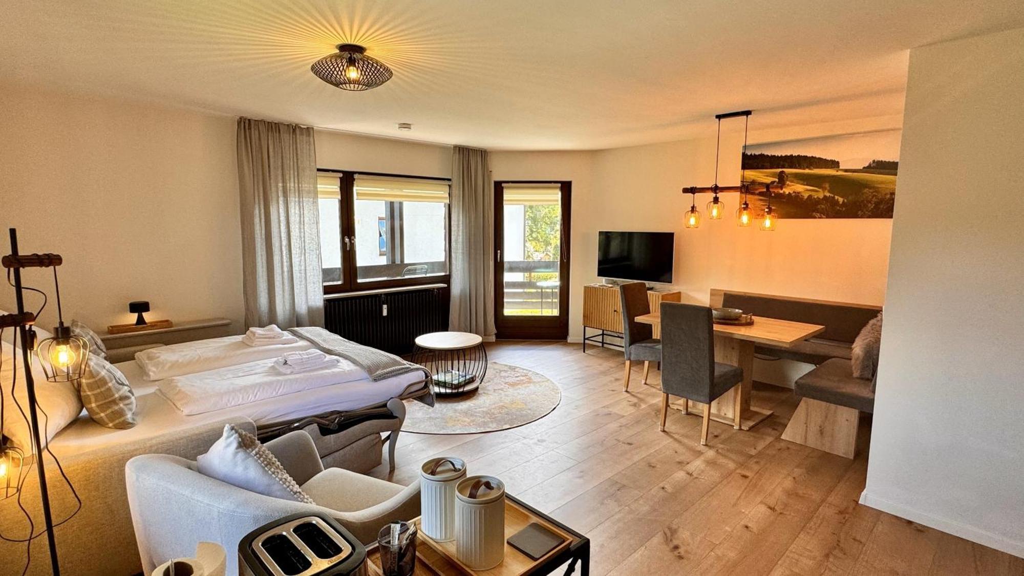 Ferienwohnung Niki تيتيسي نيوستادت المظهر الخارجي الصورة